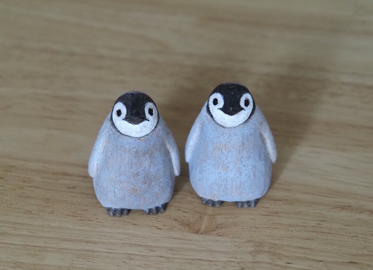 ならペンギンランド 出品のご紹介その1 木彫りペンギンの 