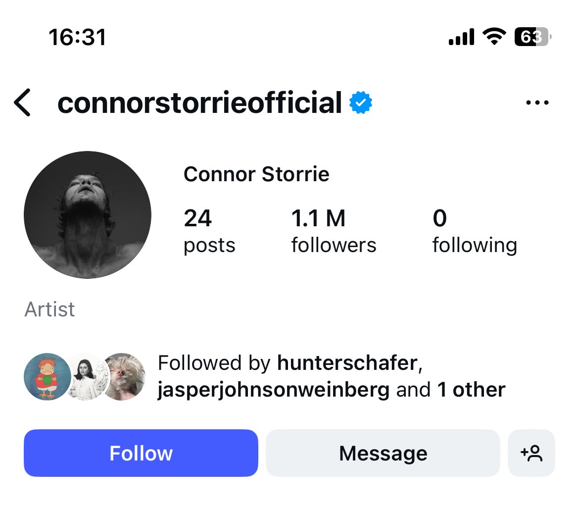 Hunter Schafer fujoshuing out rn