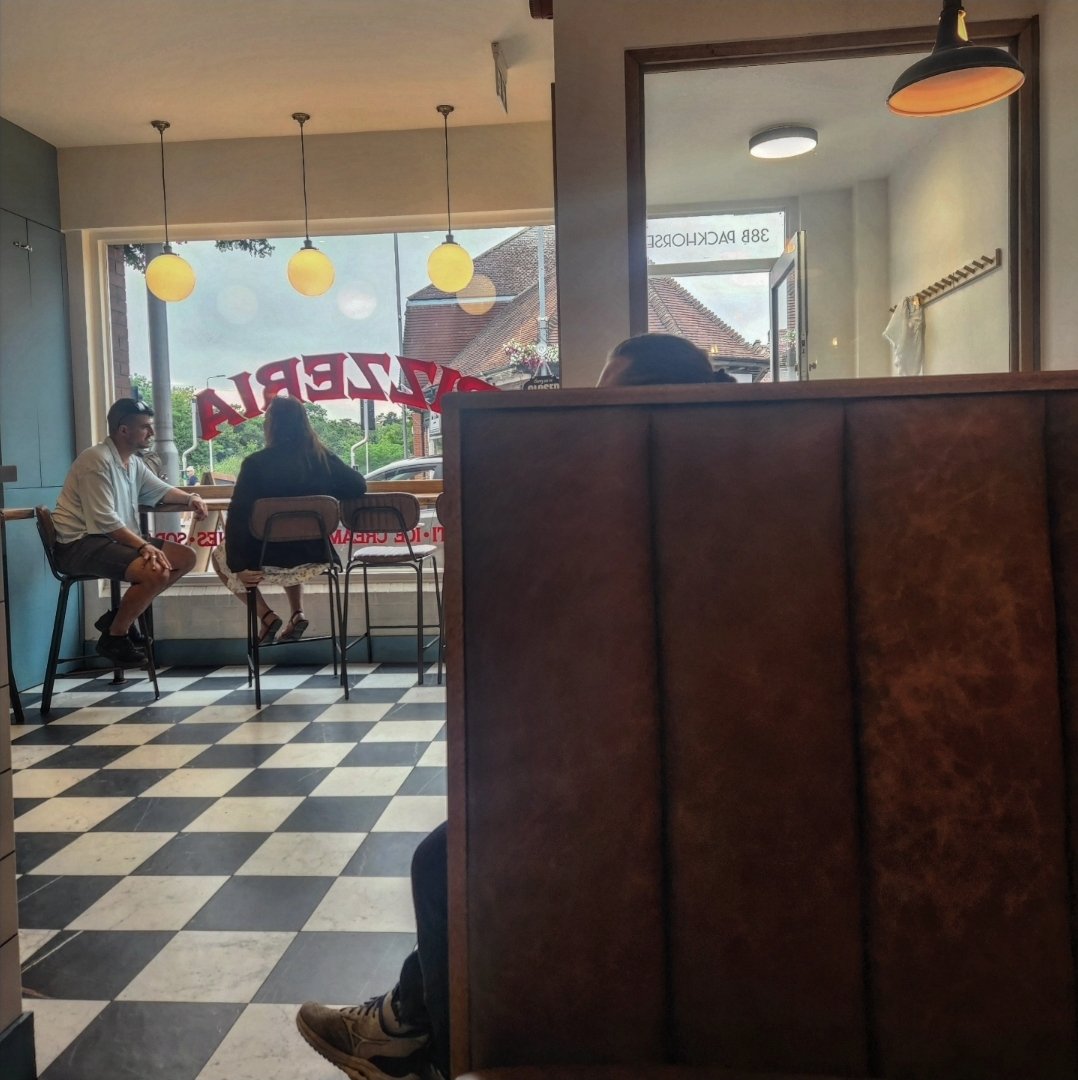 FilmsAficionado's tweet image. Pizzeria