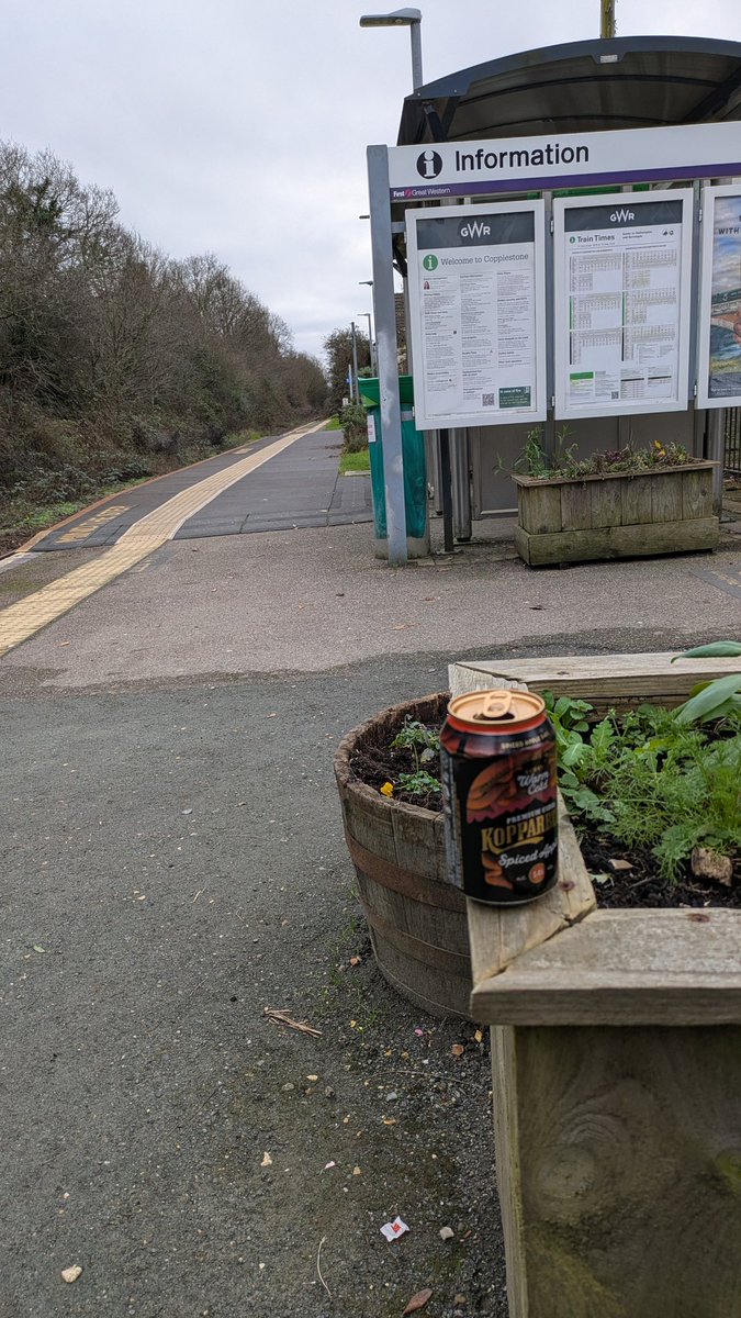 glenaallen's tweet photo. @startedabin Copplestone station in sleepy mid Devon, is it a wooden planter or a bin?, ps a recycling bin is just behind the notice board 🤨🤯 https://t.co/LXd0w89sv7