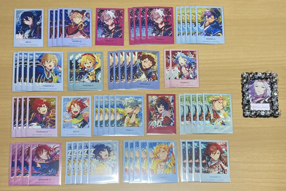 kelun_kukn's tweet photo. 【交換 譲渡】あんスタ 中国 星幻 序曲 写真カード ポラロイド チェキカード

譲▶︎画像1~6

求▶︎星幻凪砂(3,4弾>>1,2弾)>>序曲凪砂
又は180円+送料

郵送のみ、1/5以降の発送
交換1枚から可ですが、まとめての方優先
譲渡は3枚から
お声掛けはツリー1番下へ⬇️ https://t.co/HyoXpJx7MK