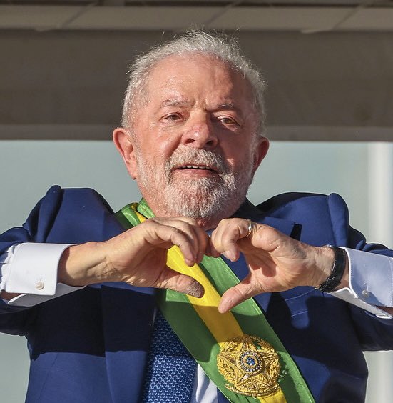 pedrorousseff's tweet image. 🚨FAZ O L! Natal de 2025 tem MAIOR volume de VENDAS dos Últimos 10 ANOS. Rodovias do Brasil REGISTRAM MAIOR fluxo de carros da HISTÓRIA e PRAIAS batem RECORDE de pessoas. 🏖️ 🛣️🛍️

COMPARTILHEM AO MÁXIMO! 🇧🇷🌟🚀