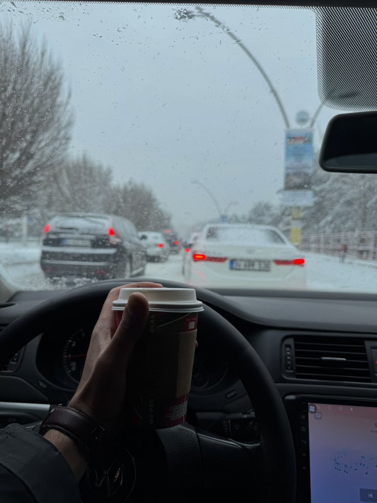 ysncvdarr's tweet photo. ❄️ ☕️ https://t.co/W1VLoawsVt