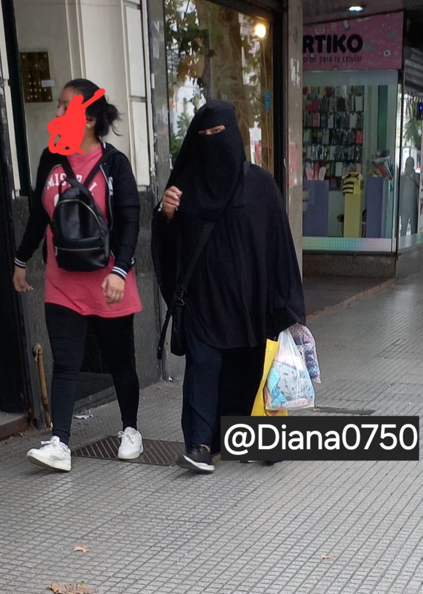 Diana Núñez #PolíticamenteIncorrecta tweet media