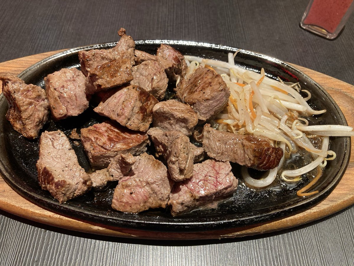 プン山 tweet media
