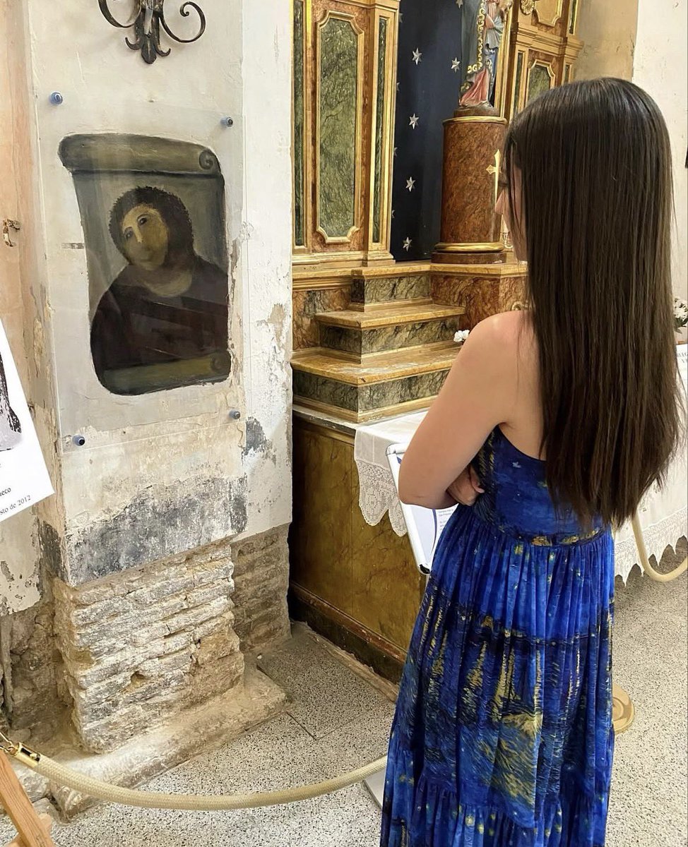 Ha fallecido Cecilia, autora del Ecce Homo 😔😔😔😔😔