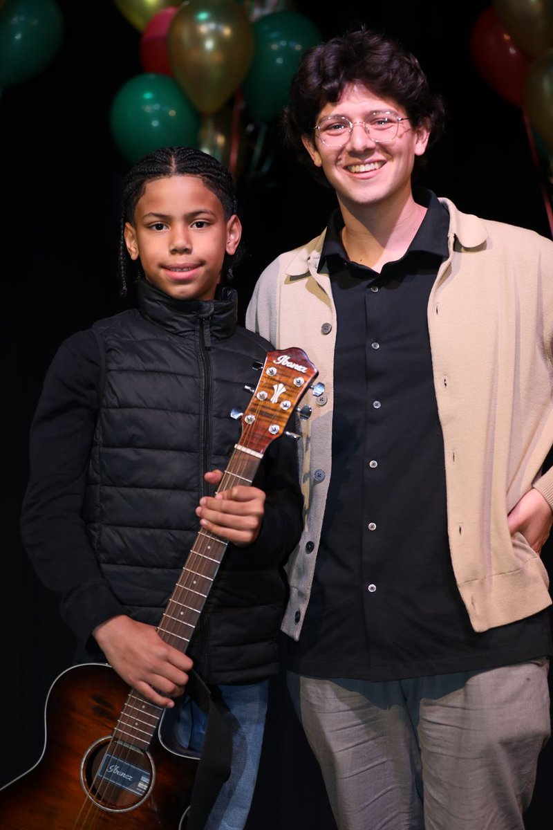 JFmusicAcademy's tweet image. Singing our way to a well deserved break!🎶  Our students &amp;amp; teachers work so hard and we hope you all are having a well rested break! Happy Holidays! #musiclessons #pianolesson #voicelesson #guitarlesson #drumlesson #musiclessonsforkids #monroviamusicschool #musiclessonsmonrovia