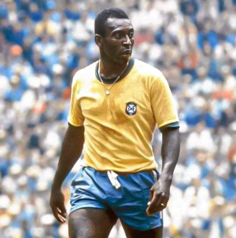 Noite de Copa tweet media