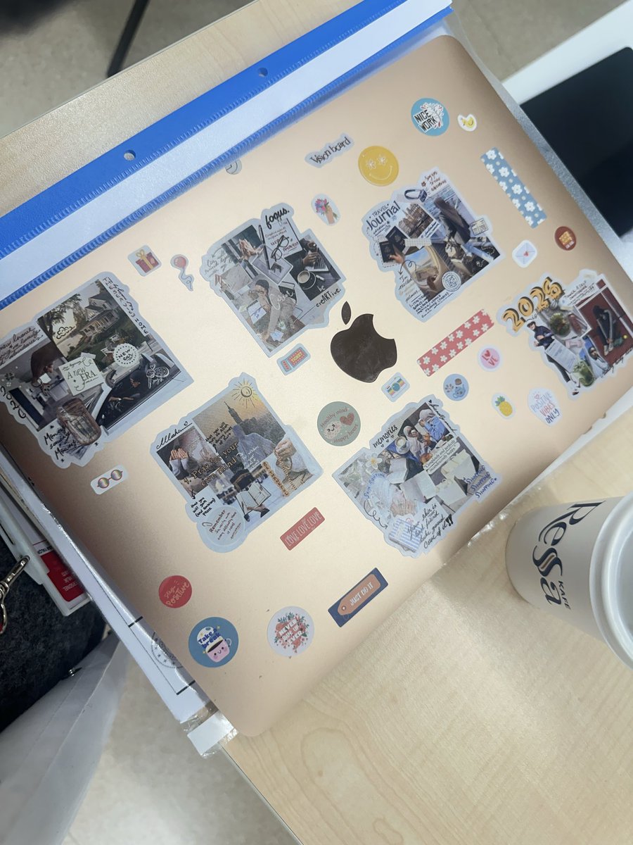 Tüm yıl PC’den ayrılamayınca vision boardımı kısıtlı imkanlarla PC’ye yaptım