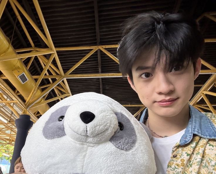 lili (@s8chans) on X