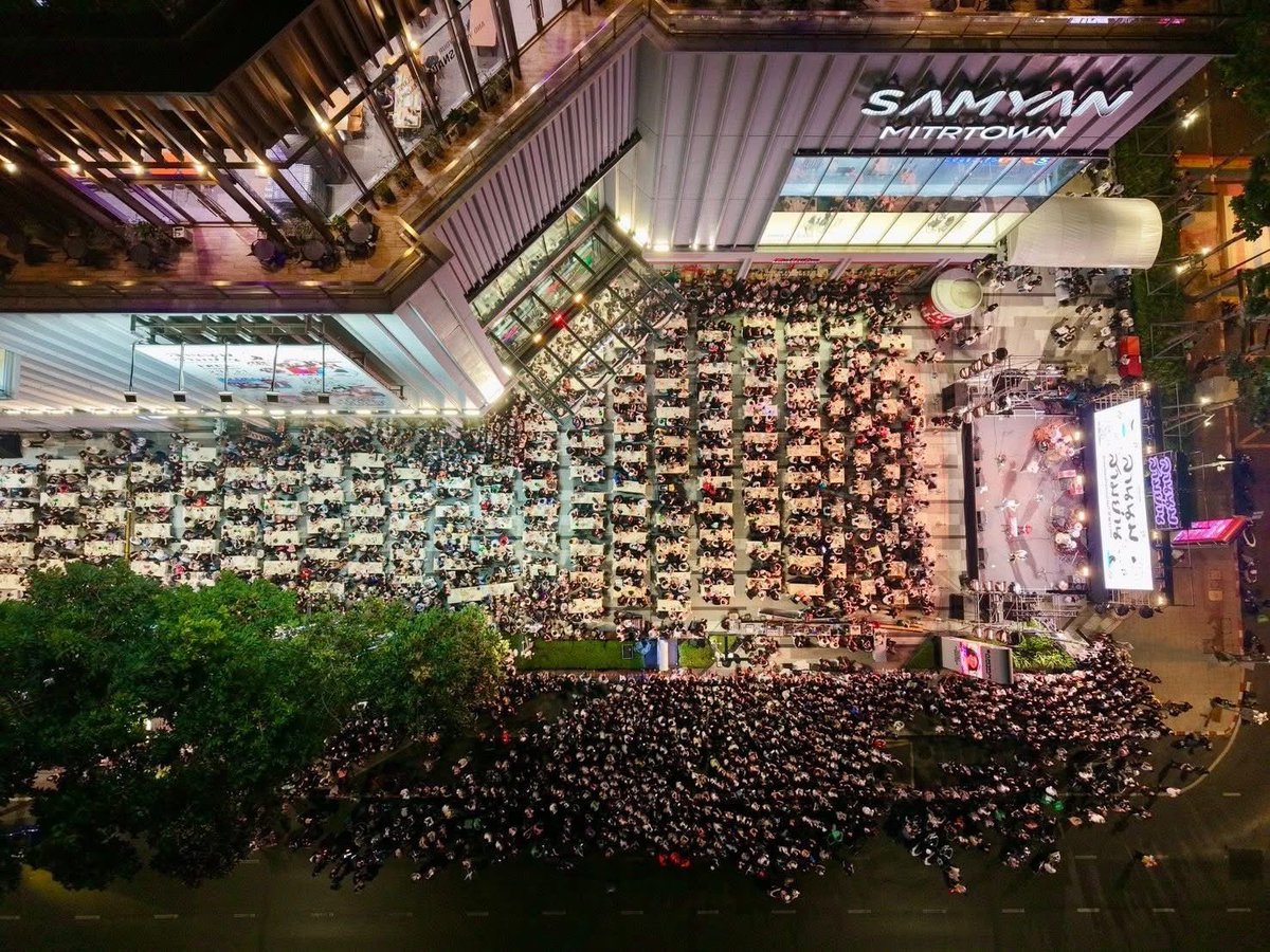 WeLoveTanont's tweet image. โอ้โหคุณ นนท์ธนนท์ สร้างตำนานที่ลานนมสามย่านอีกแล้ว😮

#ลานนม2025xNONTTANONT
#NONTTANONT  
#ลานนมสามย่าน
@tanont916