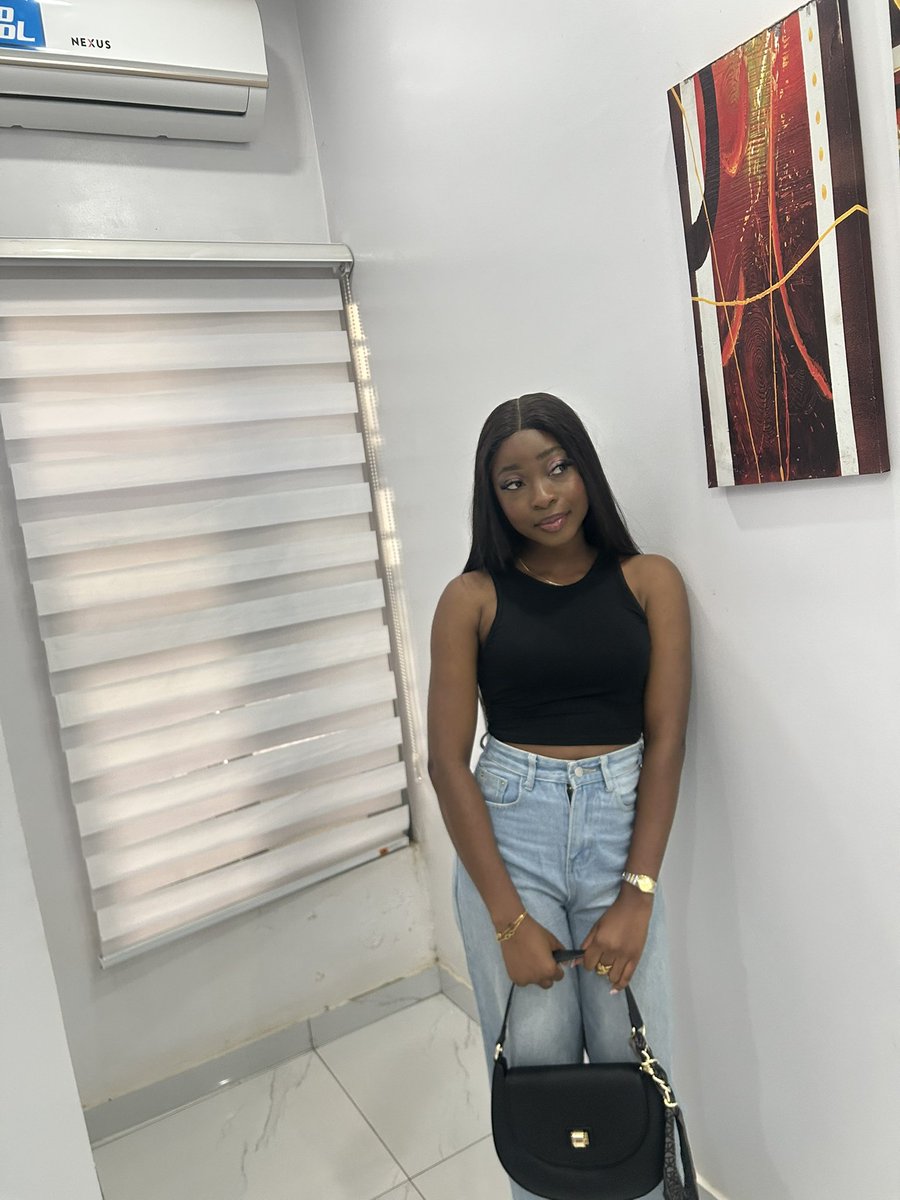Oyinlade🦋 tweet media
