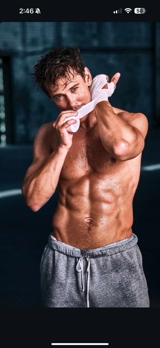 BBButler91's tweet image. Happy Monday Y'all!! Let's make the last week of 2025 a good one!!