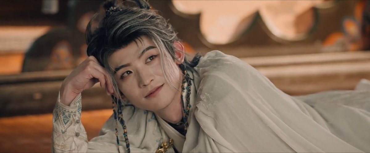 فقط امیدوارم آخر سریال این لبخندا اشکمو در نیاره...
#CDrama #SwordandBeloved