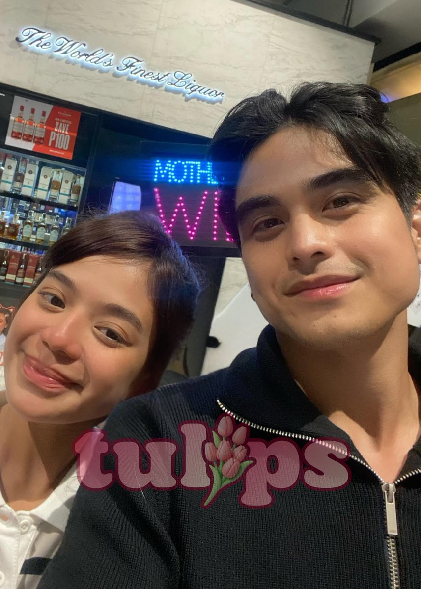 tulips 💐 tweet media