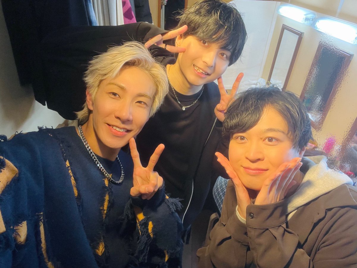 _mana10_'s tweet photo. #NAMIJAM vol.0 ２部に参加させていただきました✨
終始笑ってたしみんな歌上手いしで最高でしたね〜😎
素敵な思ひ出がまた一つ増えました！
ゆうきくん誘ってくれてありがとうございました🫶 https://t.co/RkowfJ69pW