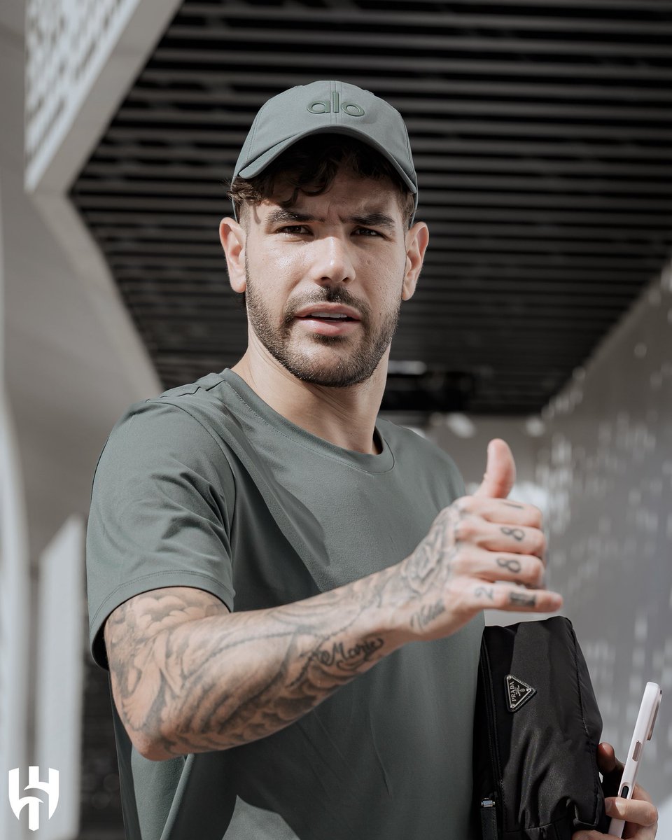 hilalstuff's tweet image. 🚨🔵 — عكاظ:

حذر إنزاغي ثيو هيرنانديز من الحصول على الإنذار الرابع في لقاء الخلود من أجل الاستفادة من خدماته في المباريات المتبقية في الدوري