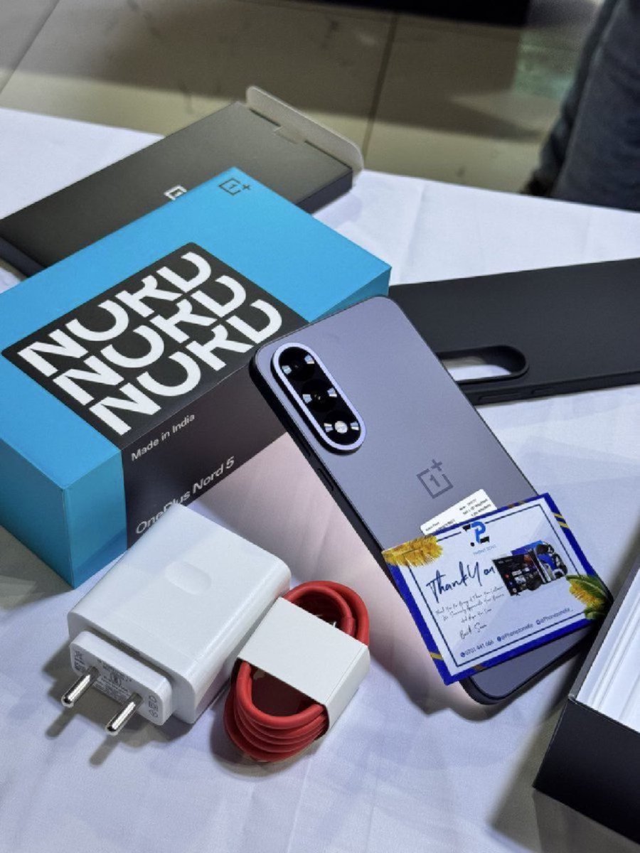 PhoneZoneKe's tweet photo. Oneplus Nord 5 

8GB +256GB ~Kshs 52,500

Display-6.83 inch Swif AMOLED , 1B colors ,144Hz, HDR10+
Android 15 (4 yrs upgrades)
Chipset-Snapdragon 8s Gen 3
CPU -3.0GHz
Main Camera-50MP+8MP
Selfie-50MP
Under Display Fingerprint 
6800 mAh battery
80 W charging speed https://t.co/nyy4BrUtiE