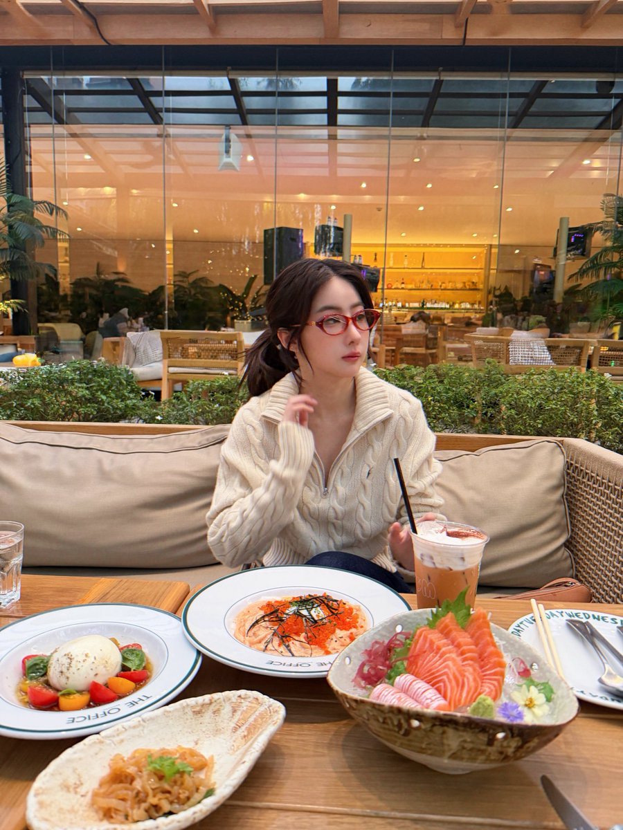 <a href="/mamimali_mali/">MamiMali (มามี้มะลิของเธอ)</a> ส๊มมมมมมมมมมมมมม มันไม่ส้มมมตรงไหนน ละส้มมไม่ใช่ยูกมี้หลออออ #YokoApasra‌