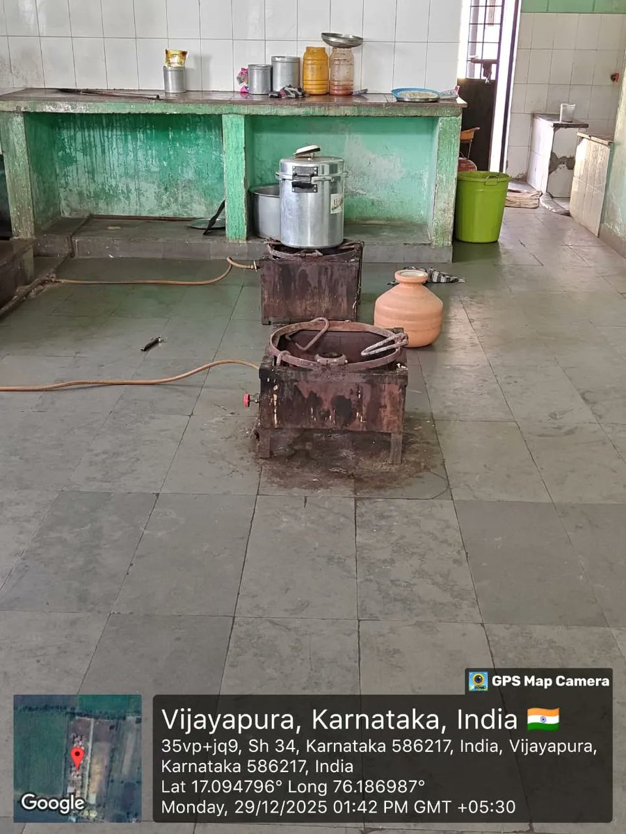 Krcrs452's tweet photo. Lunch #SocialAudit_SWDMeals #SocialWelfare_Karnataka https://t.co/3Ub61y6k0S