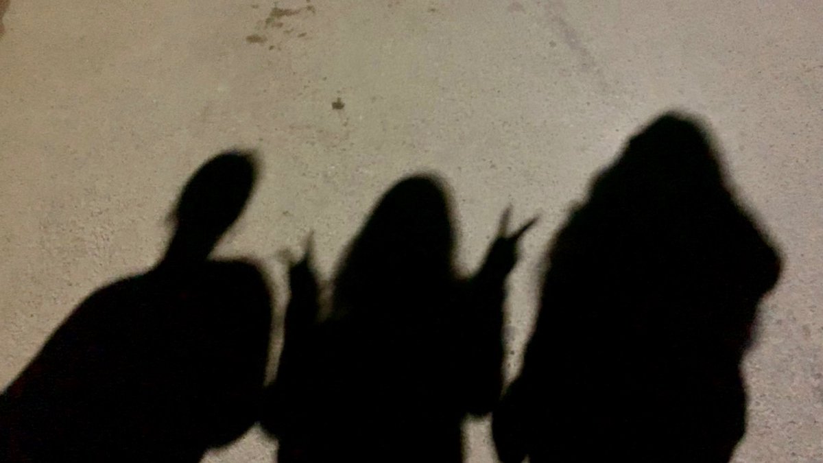 Garima__31's tweet photo. Life’s simple, yet full of changes. Excited, a little nervous, and ready for what’s next. Hostel life comes to an end as the 8th project semester begins—bittersweet but grateful, Here we go!🤍 https://t.co/0Rm2W3JpHw