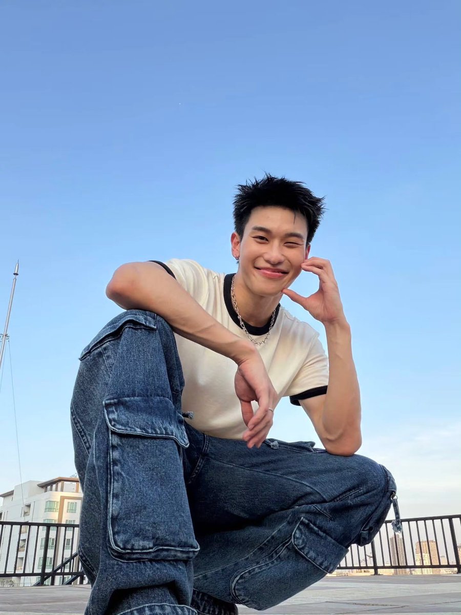 วรั๊ยยยย เหมือนคุณลูกพาคุณแม่ไปเที่ยวคาเฟ่ มะมี๊มีแต่หนูอยู่คับใจอยู่แล้วคั้บ น่ารัก 🙂‍↔️💖

#offroadKTP #OFFROAD #ออฟโรด