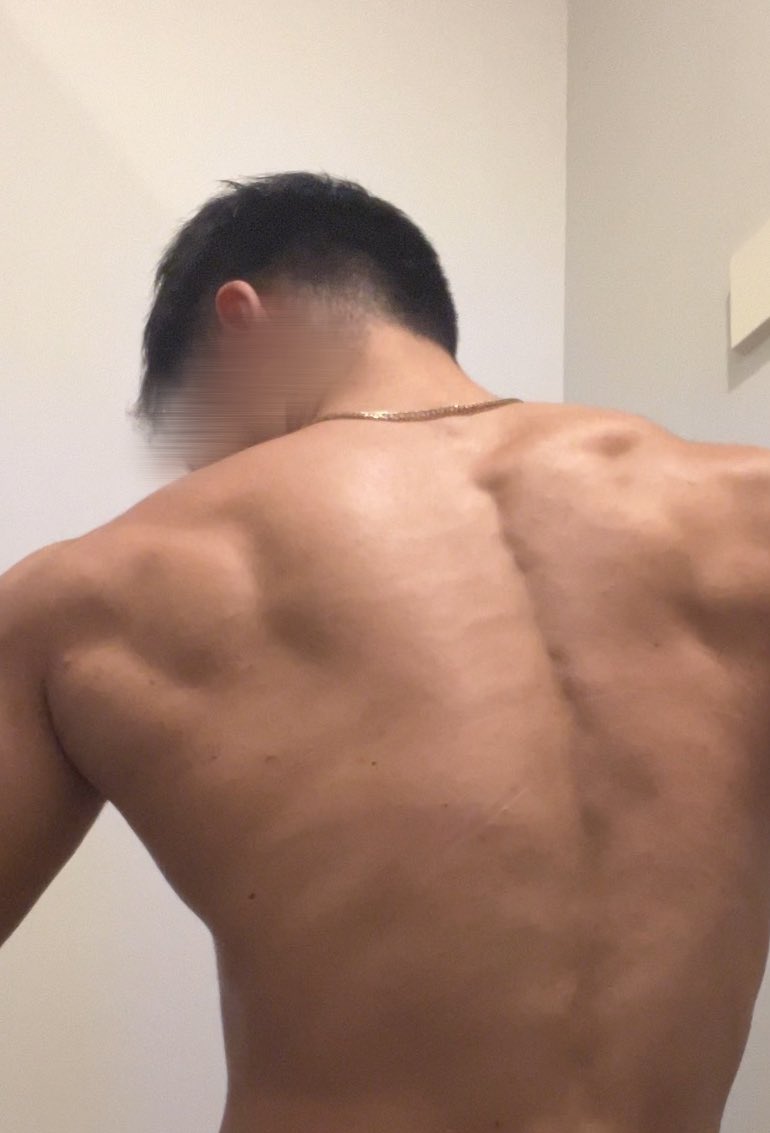 slowbyyo's tweet image. ☑️