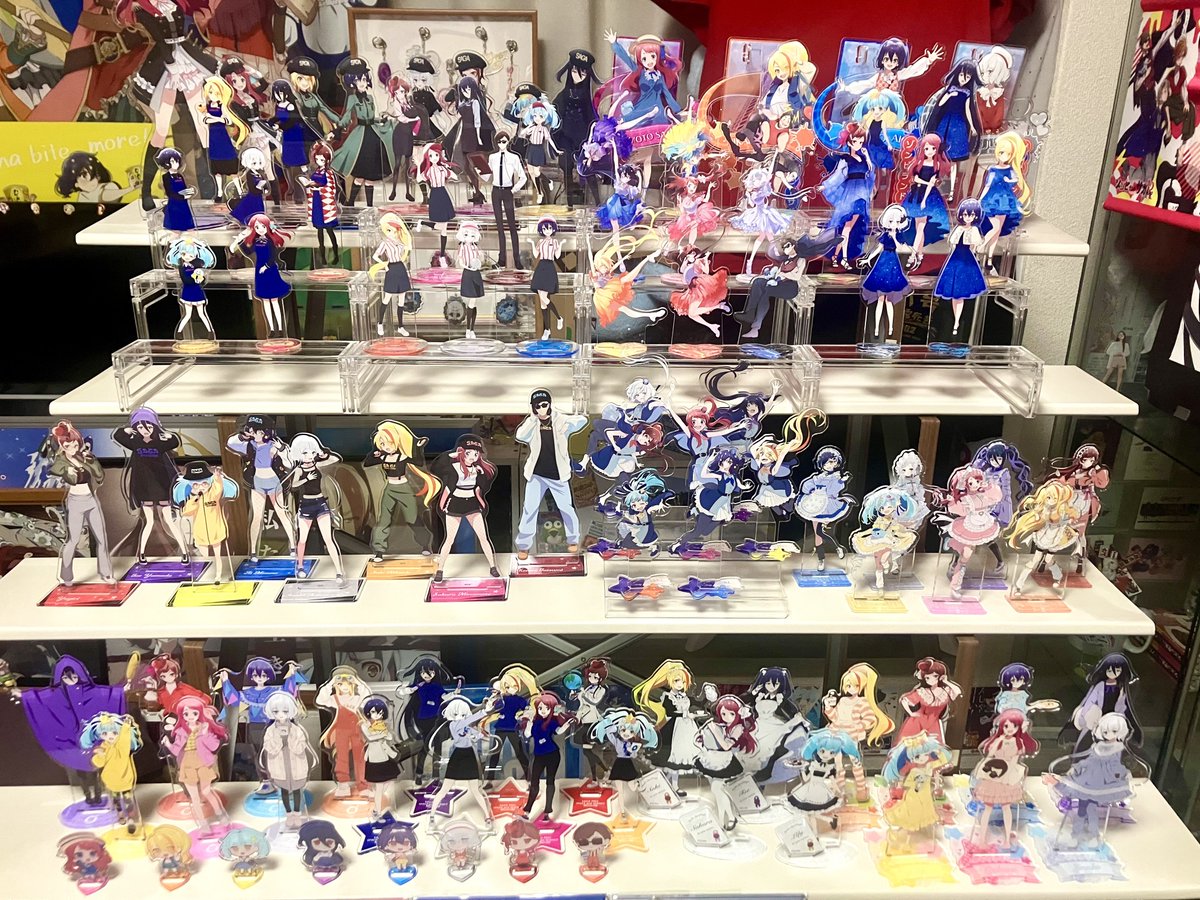 というわけでゾンビランドサガの 歴代のアクリルスタンド一覧表です