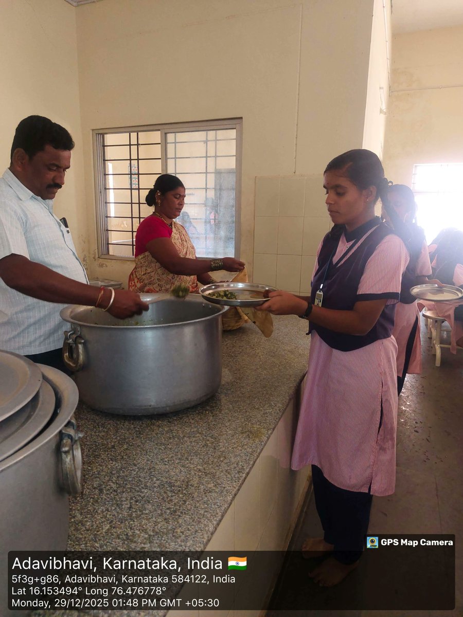 KRCRS4931's tweet photo. Dinner  #SocialAudit_SWDMeals #SocialWelfare_Karnataka https://t.co/gJ0rSh3pdn