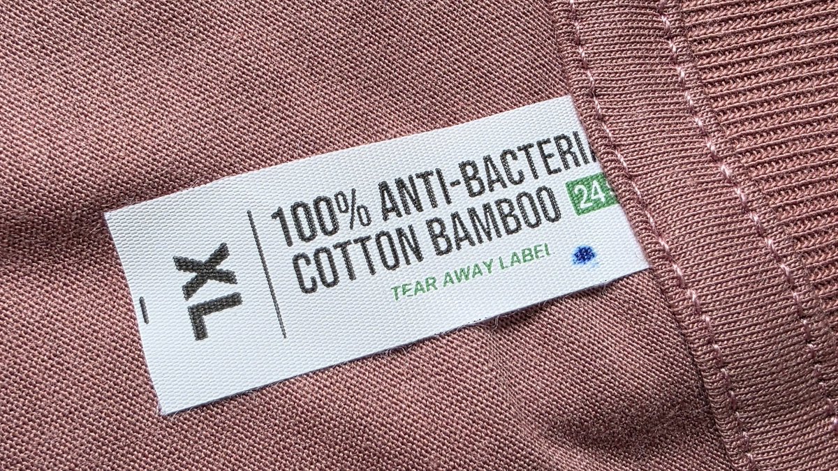 martabakismissu's tweet image. This local brand t-shirt from Sukoharjo is TOP TIER.. it's only 40k but made of 100% cotton! Ademm and totally comfy for daily wear ✨️