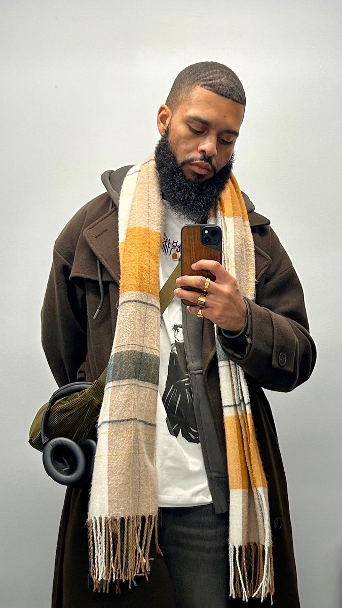 PRETTY SHUG tweet media