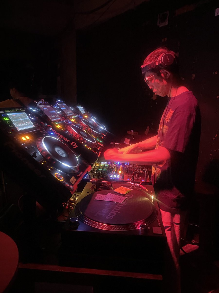 スッパさんのDJ心底凄いと思います。。