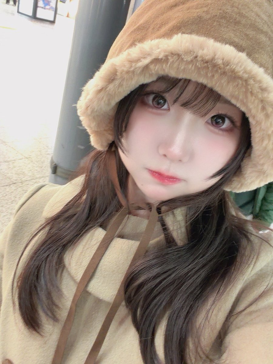 Akipisab02's tweet photo. 冬だね☃️もこもこの帽子買ったよ🧸🤎 https://t.co/AdrAjfaKWV