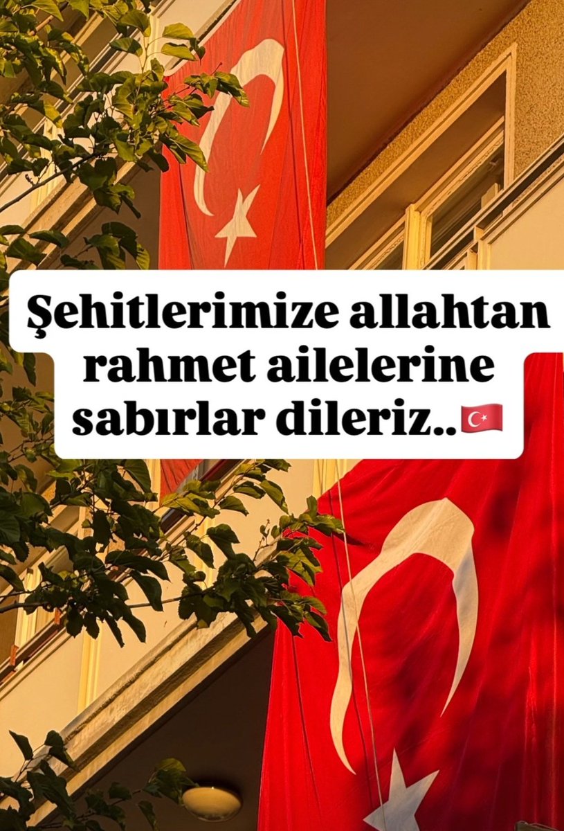 Allah rahmet eylesin mekanları cennet olsun milletimizin başı sağ olsun. 🥹🇹🇷