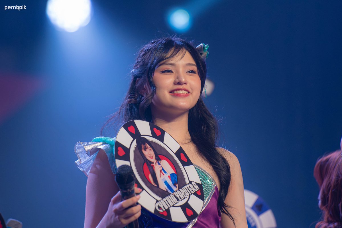 elladelinho's tweet photo. Last #Cynin in 2025!🙌

2025 was very kind to me and you’re one of the reasons why.

thank u @Y_CynthiaJKT48💕 https://t.co/fI3vlHwxOr