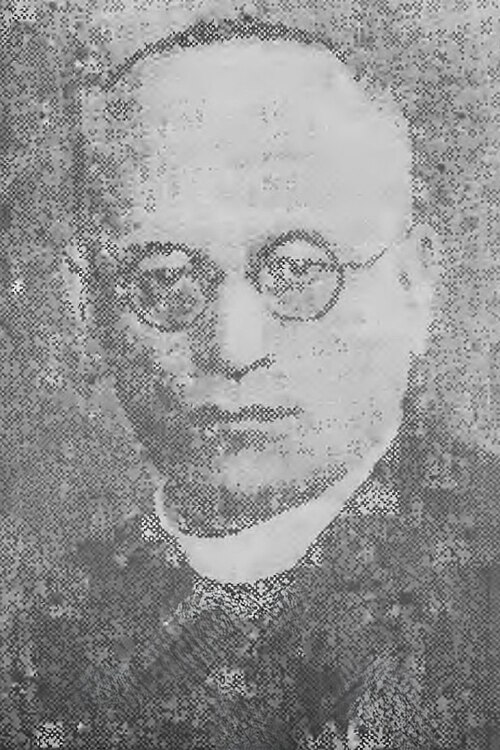 ipngovpl_eng's tweet image. Wiktor Siwek was a Catholic priest who aided Polish WW1 POWs. He later supported the Polish cause during the Upper Silesian Uprisings.

He organized WW2 resistance, for which he was arrested by the Gestapo and deported to the German KL Dachau, where he perished #OTD in 1941.