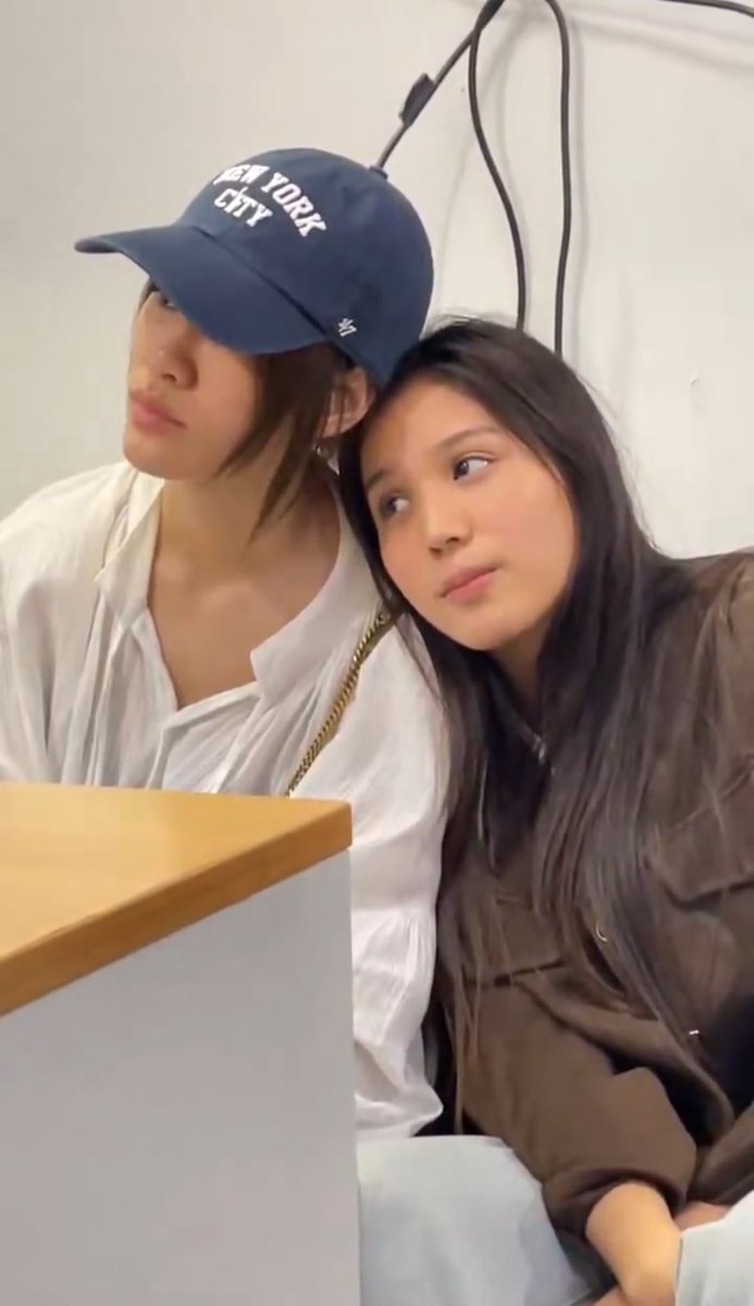 𝐂𝐲𝐩𝐡𝐞𝐫 tweet media