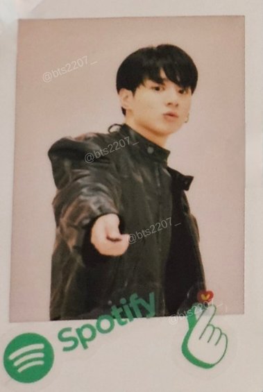 nxtx0404's tweet photo. WTS | LFB | WW 

TH 🇹🇭

Jungkook spotify Polaroid

⭕️Rare
⭕️Winner's proof of winning
⭕️Only 100 polas were given per selected country

I am available to meet for the purchase in Bkk between 30/12/2025- 01/01/2026.

Dm me offers
#wts  #ตลาดนัดบังทัน https://t.co/8k48wkXo0D