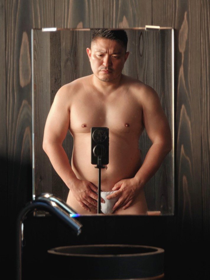 ryousuk's tweet image. きょうの温泉自撮りおじさん