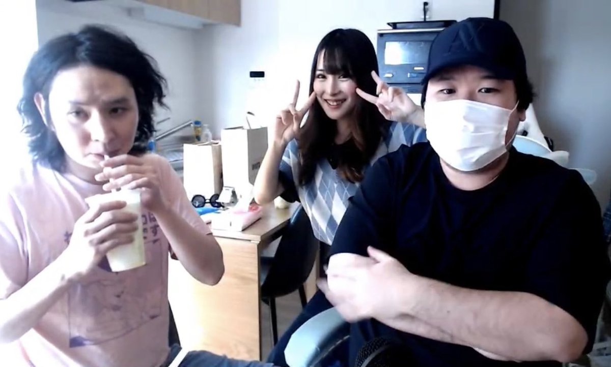 Zzz_dmsk's tweet photo. ◀︎3年前    今日▶︎ https://t.co/NDh0I9pN0X