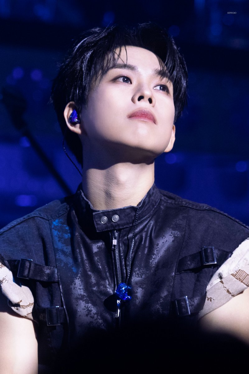 시우 🌧️ tweet media