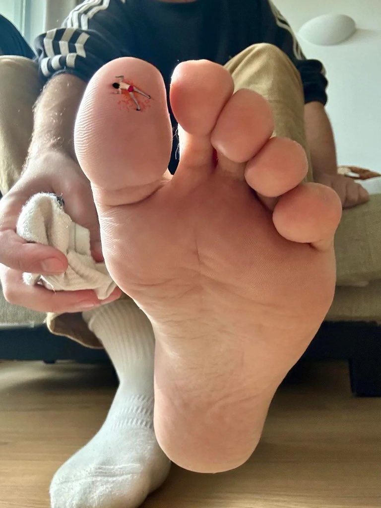 Foot Squash tweet media