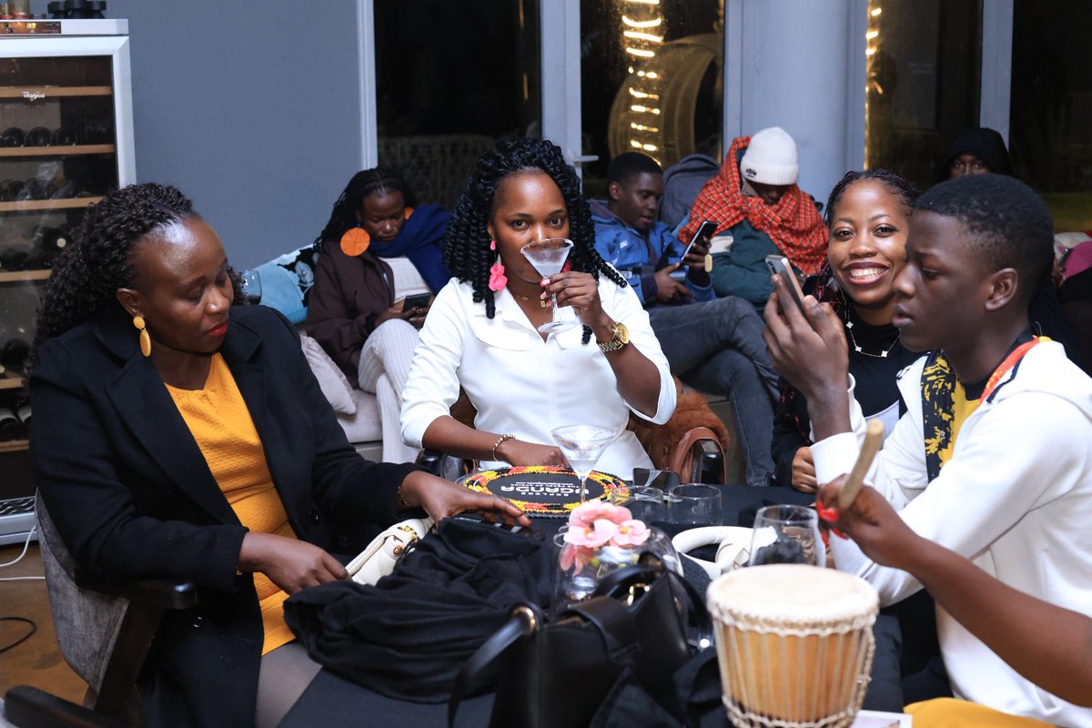 Tr3vorMark's tweet image. 🇺🇬✈️ "Explore Uganda" shines bright in Morocco. Uganda Tourism Board &amp;amp; FUFA rocked Rabat with a cultural night showcasing Uganda's tourism, music &amp;amp; culinary delights last night

#ExploreUganda || #UgCranesInMorocco