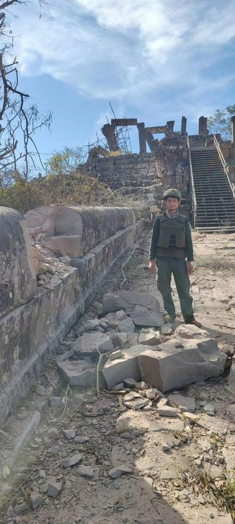 Kon Neak tweet media