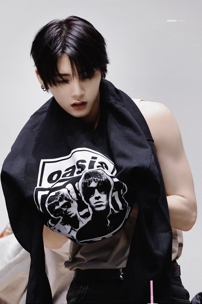 eomrrin's tweet photo. 와 씨발 https://t.co/HbE4HYYpOW