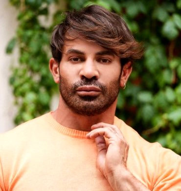 vicencenzo's tweet image. will: i’m gay

eleven: