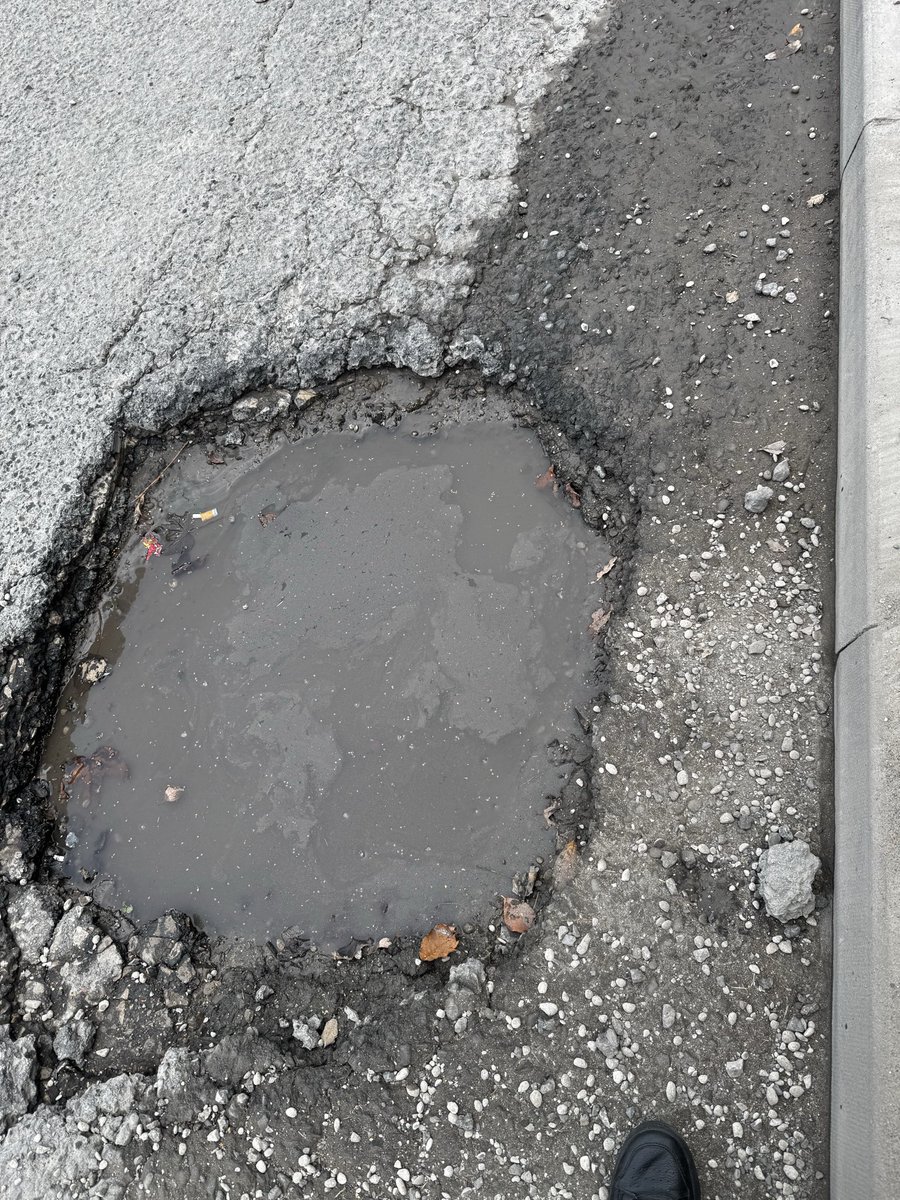 mAhtke's tweet photo. @PeelPorts hey. I think Thewall Lane Warrington needs to be brought to your attention. Huge potholes, (huge) stones flying that could injure pedestrians, ruin houses and cars. It’s ridiculous. Please can you fix asap!! 

Thanks https://t.co/gDhZMw3Sn6