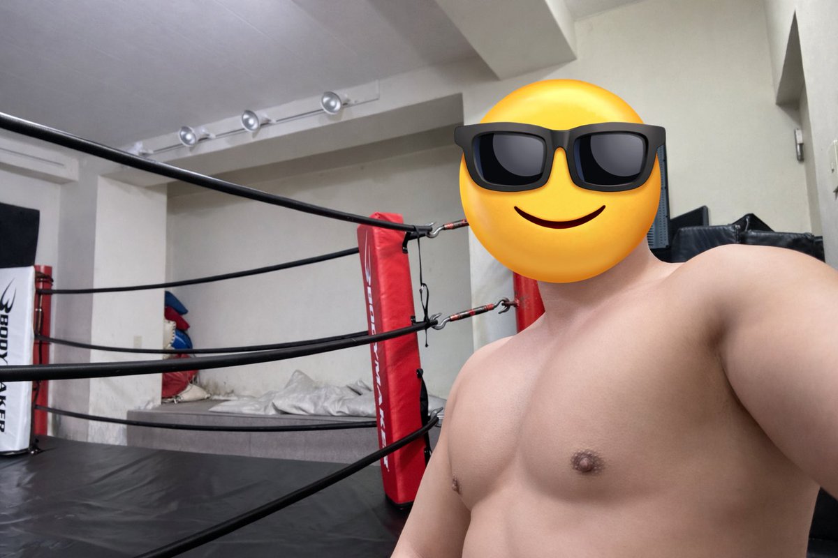 今年最後のエロレス会に参加🤼‍♂️

1対1で寝技を教えてもらって実戦したり、
負けたら大人な罰ゲームがあったり🤤