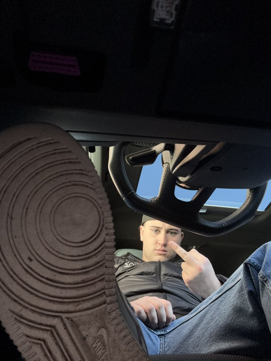 ALPHA RUBI 🤑 tweet media