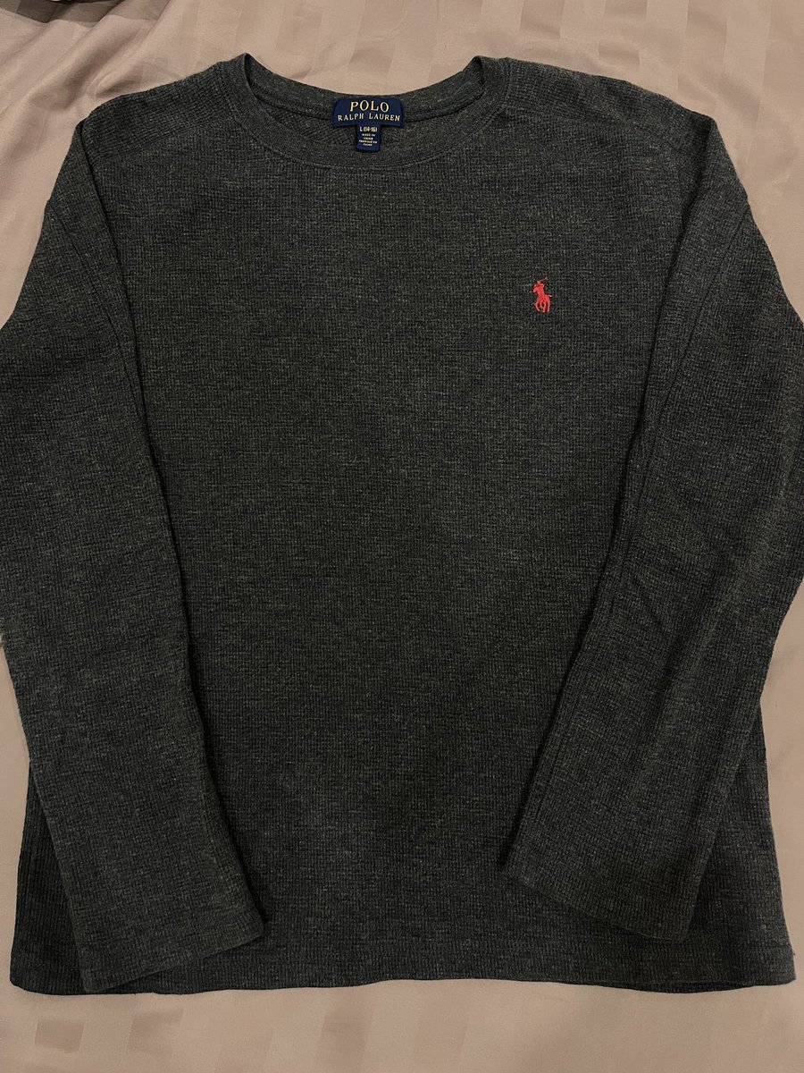 zoljesanz's tweet photo. ส่งต่อ Polo  Ralph Lauren  🐎ของแท้ 100% kaa💯
รอบอก 40 
🏷️ ส่งต่อ :  399 thb free shipping 🚗💨
#poloralphlaurenthailand #poloralphlaurenth #ส่งต่อpolo #ส่งต่อ #ส่งต่อเสื้อผ้าสภาพดี #ส่งต่อเสื้อผ้า https://t.co/RzELomTDm6